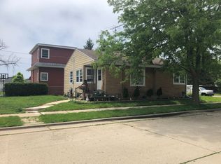 2321 30th St, Kenosha, WI 53140
