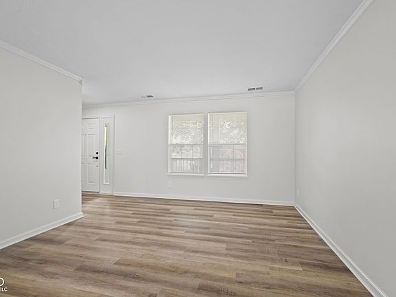 5th image of 1225 Dale Hollow Dr
