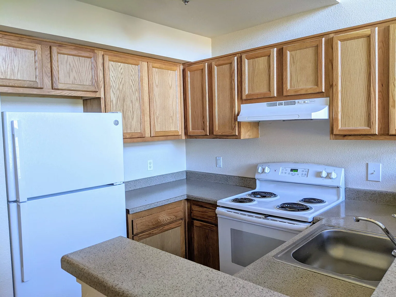 Residences at First Avenue — Photo 2