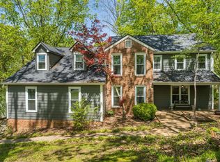 9237 Evening Shadow Dr, Chattanooga, TN 37421