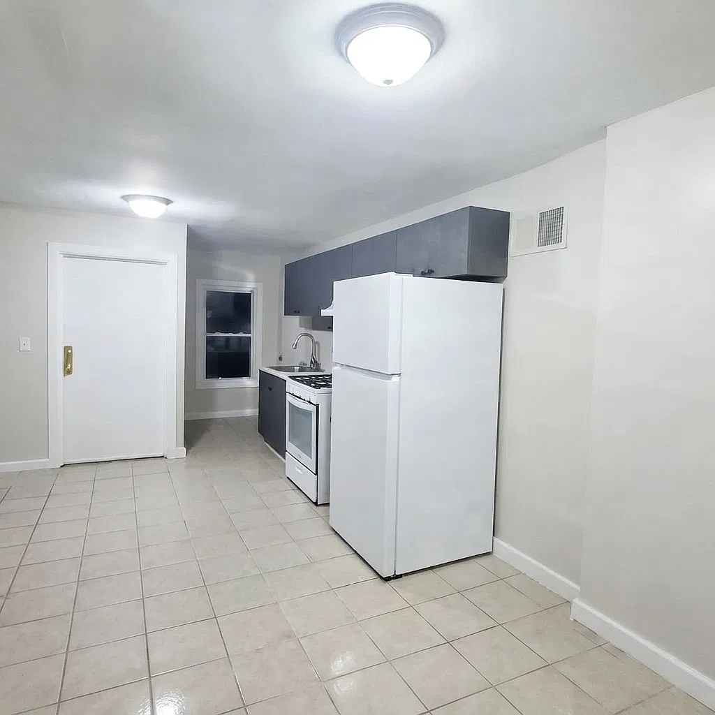 1 bed, 828 sqft, $1,500 — Photo 3