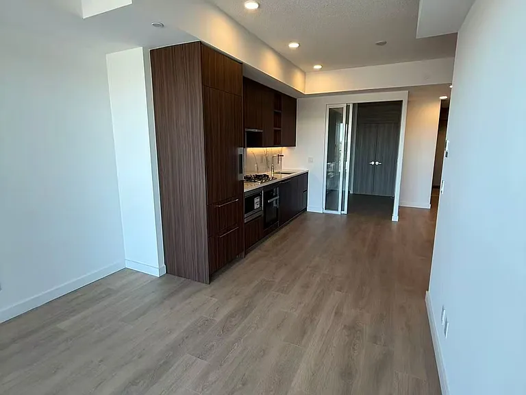 68 Esther Shiner Blvd #665 — Photo 27