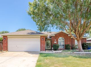1137 Lake Bluff Dr, Little Elm, TX 75068