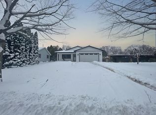 718 Pershing Ave, Sheboygan, WI 53083
