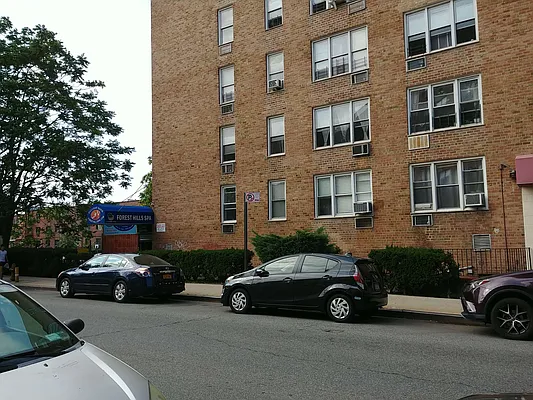 Sold by Elite Team Realty LLC | media 13