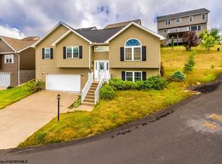 14 Sundance Dr, Morgantown, WV 26508