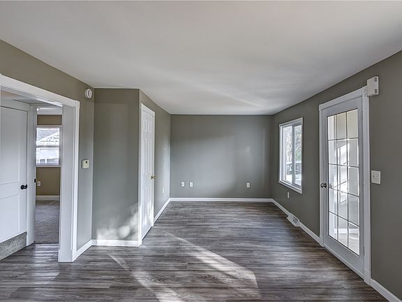 5th image of 2910 8th Street