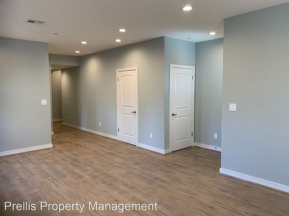 3rd image of 5652 Fulcher Ave