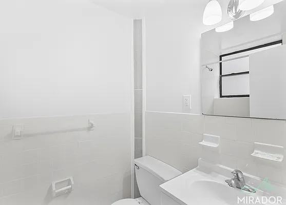 Rented by Mirador Real Estate | media 16