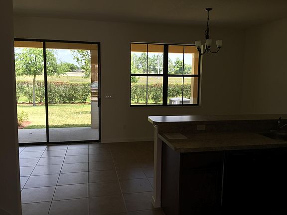 3rd image of 1719 Portofino Meadows Blvd