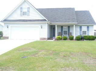 1960 Yellowbrick Rd, Fayetteville, NC 28314