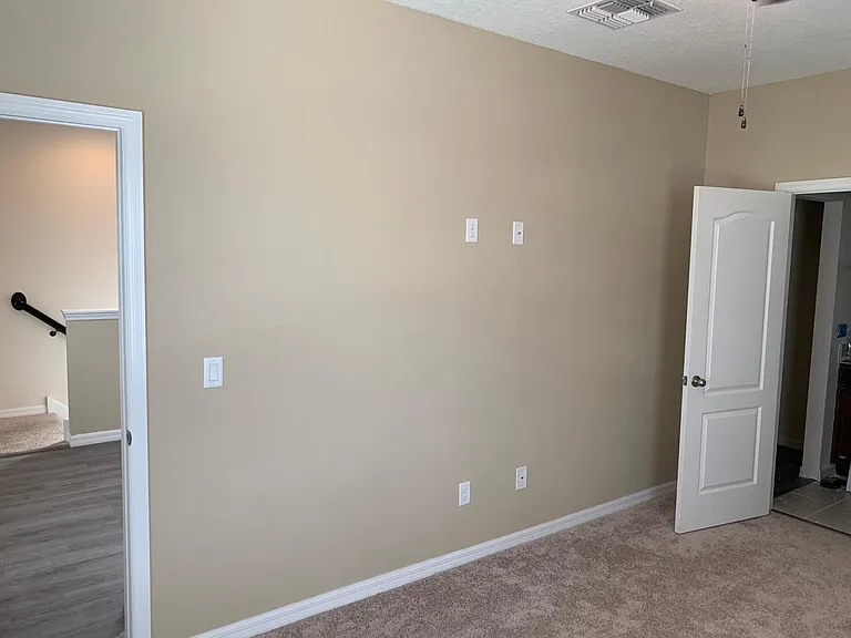 8907 Frodsham Way #B — Photo 3