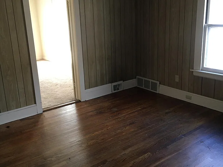 872 S Main St #C — Photo 5