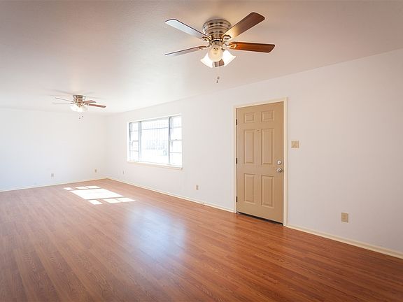 4th image of 35 Del Norte Dr