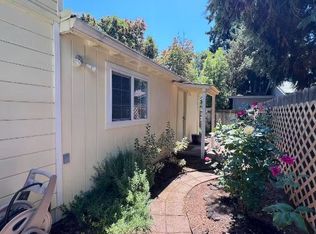 1222 SW 5th St #B, Grants Pass, OR 97526