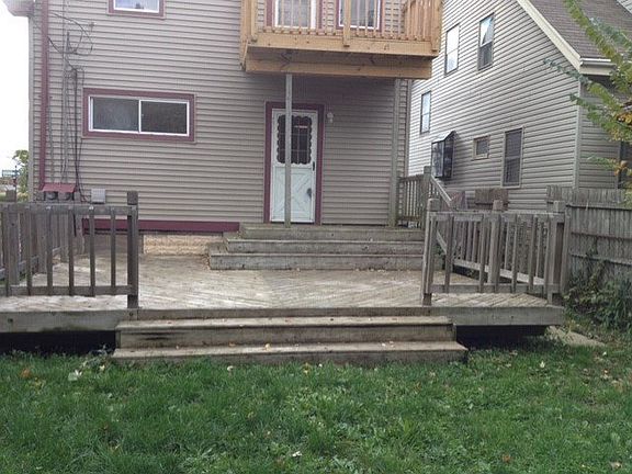 3rd image of 145 E Bennett Ave