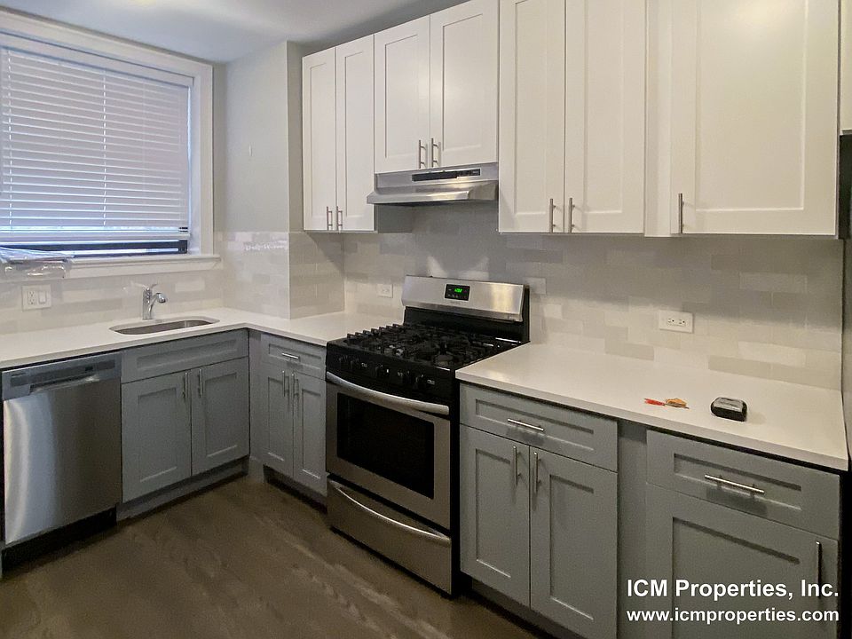 1st image of 1946.5 W Wilson Ave #1O