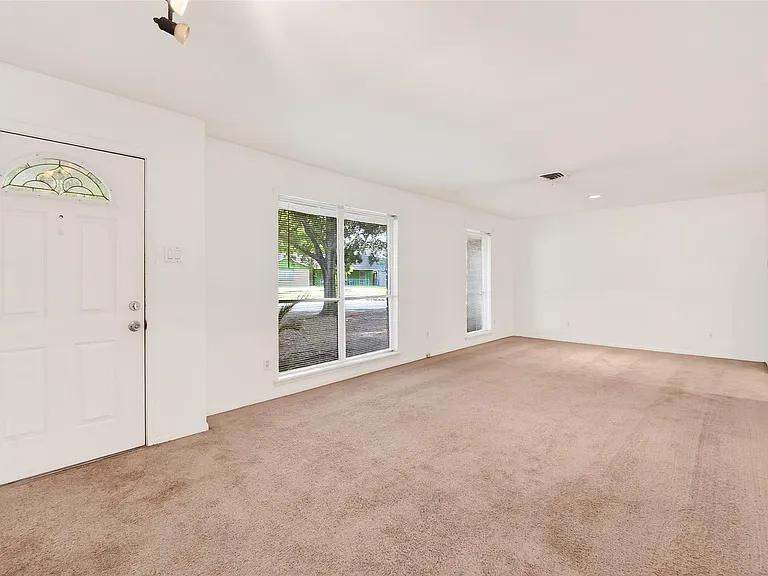 5422 Spellman Rd — Photo 4