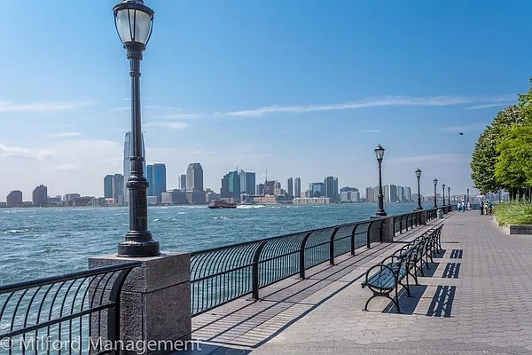 Rented by LG Fairmont Group | media 8