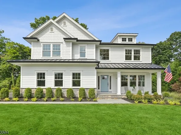 18 Cromwell Pkwy, Summit City, NJ 07901