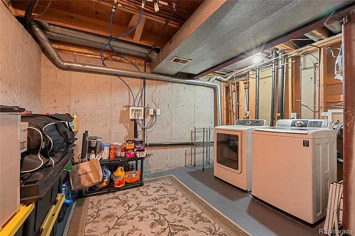 11687 E Cedar Ave — Photo 24