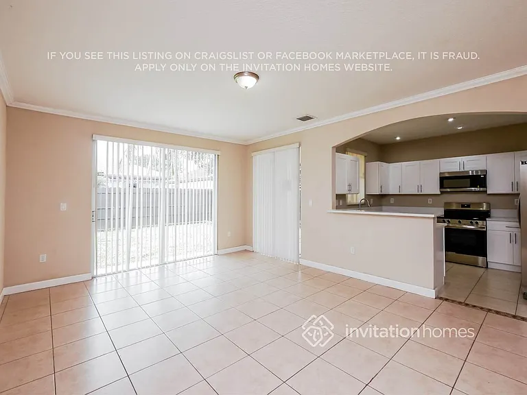8013 NW 198th St — Photo 9