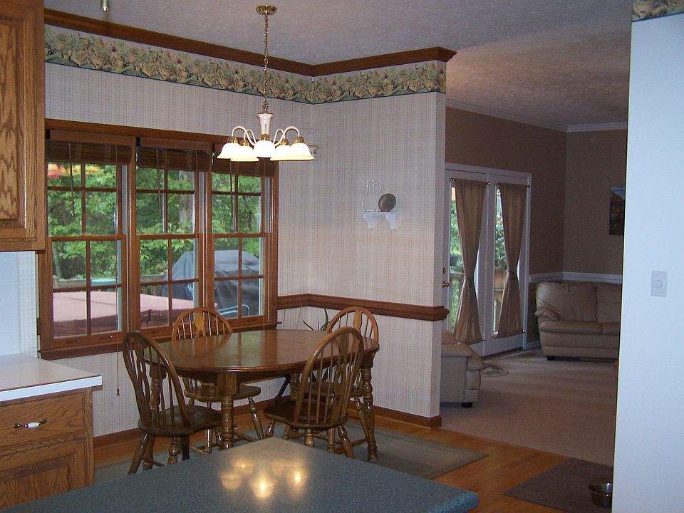 Large Breakfast Area