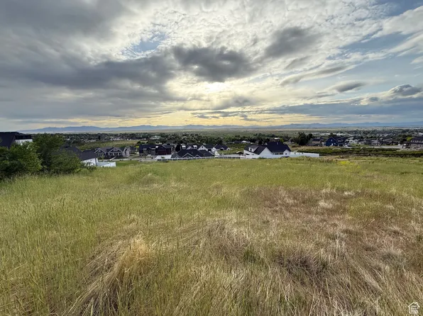 2021 S 100 W, Perry, UT 84302