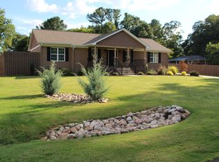 107 Lakeside Dr, Cedartown, GA 30125