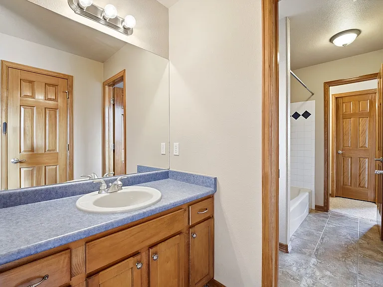 1630A Oakmont Dr — Photo 16