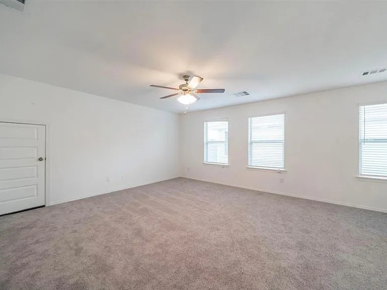 22326 Auburn Cabin Ln — Photo 31
