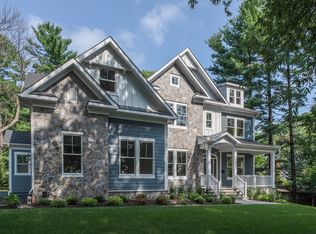 2408 Chestnut St, Falls Church, VA 22043