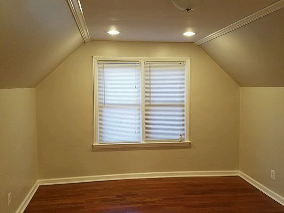 2nd floor bedroom