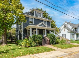 1512 James St, Kalamazoo, MI 49001