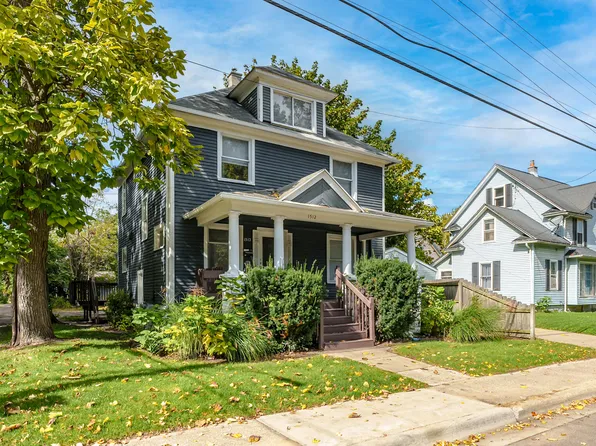 1512 James St, Kalamazoo, MI 49001