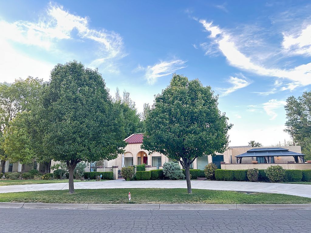 1207 Avenida Del Sumbre - Property Image