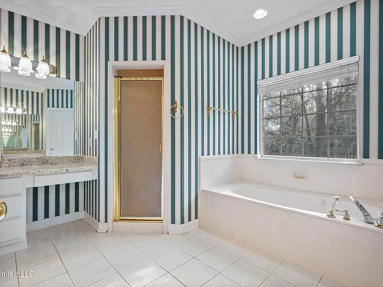 29109 W Dubuisson Rd — Photo 17
