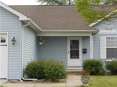 3rd image of 1207 N F St