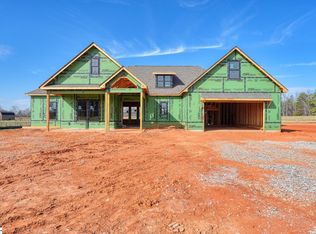 812 Old Island Ford Rd, Chesnee, SC 29323