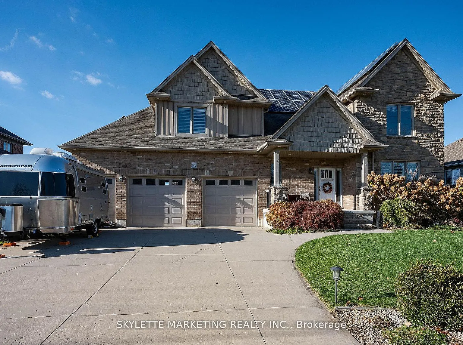 5 bed, $3,900 — Photo 1