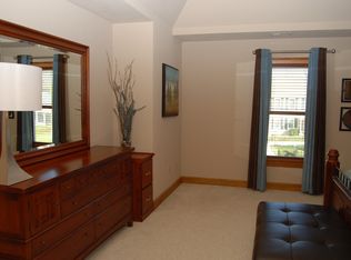 1016 Baydon Ln, Chesapeake, VA 23322