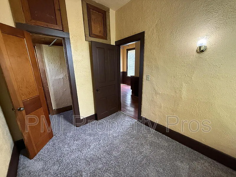 2 bed, 1.0 bath, 626 sqft, $1,150 — Photo 3
