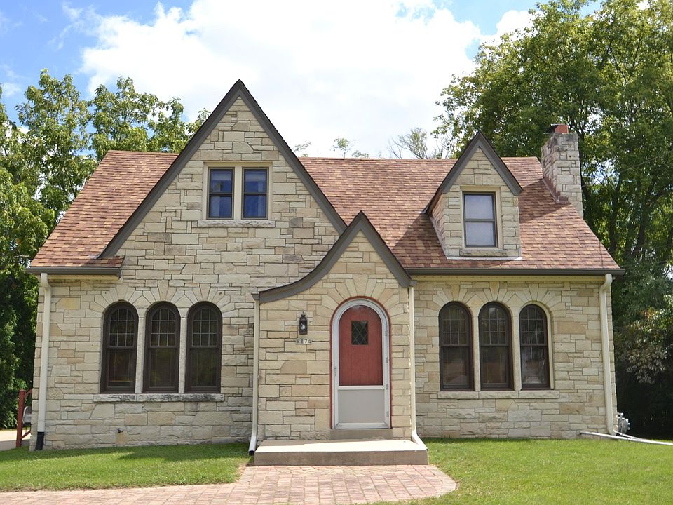 1st image of 8174 N 44th St
