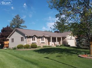 5330 Jamestown Pl, Grand Blanc, MI 48439