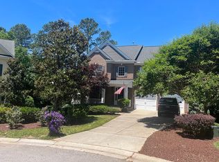 312 Meadowcrest Pl, Holly Springs, NC 27540