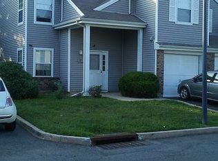 75 Renaissance Ln, New Brunswick, NJ 08901