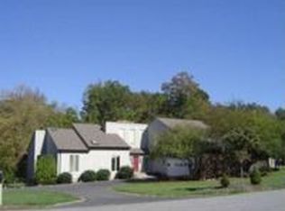1624 5th Street Dr NW, Hickory, NC 28601