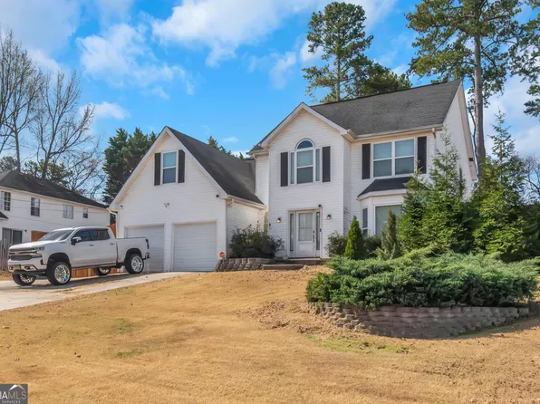 1191 Berryhill Dr, Lithonia, GA 30058