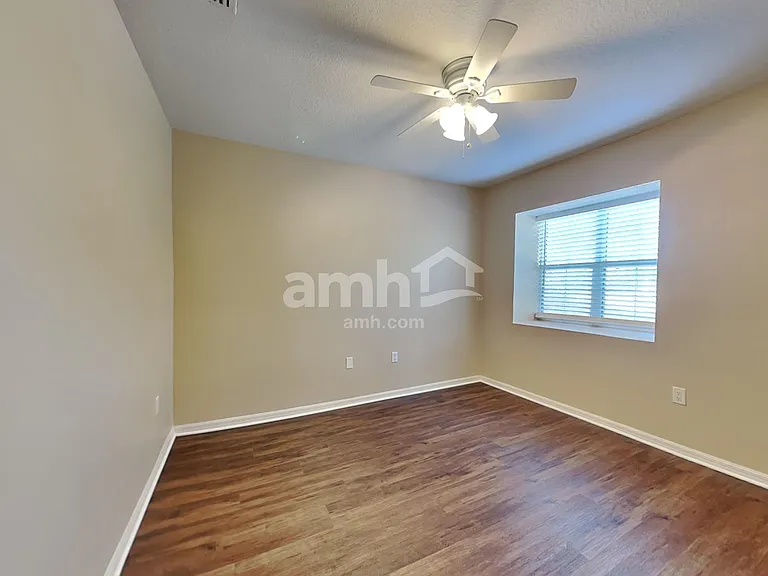 10402 Boyette Creek Blvd — Photo 18