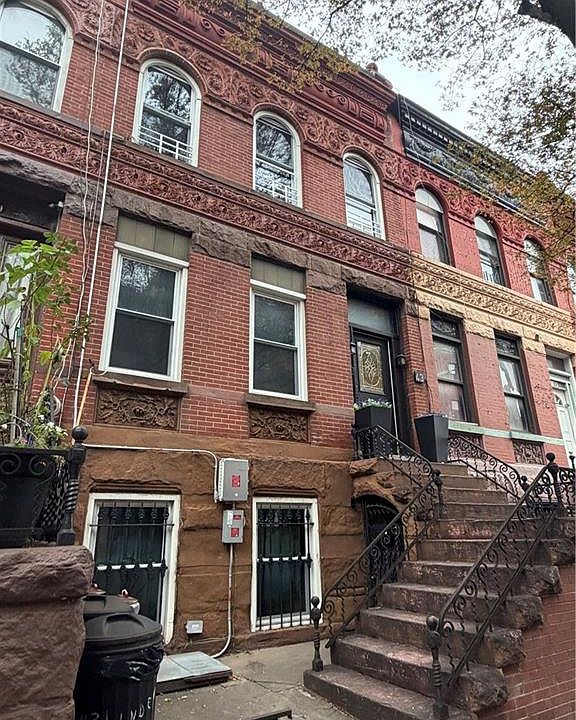 1st image of 43 Linden St